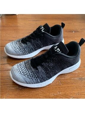 APL Athletic Propulsion Labs TechLoom Pro Shoes Women’s Athletic Sneaker Size 7